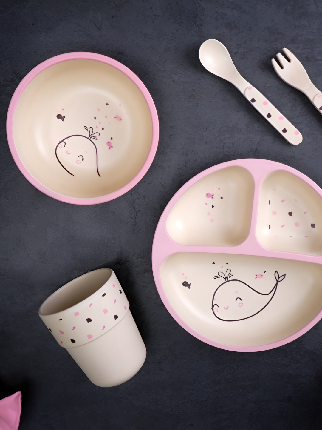 

THE BAMBOO CO Wobbly Kids Off White & 5 Pieces Whale Printed Bamboo Matte Dinner Set