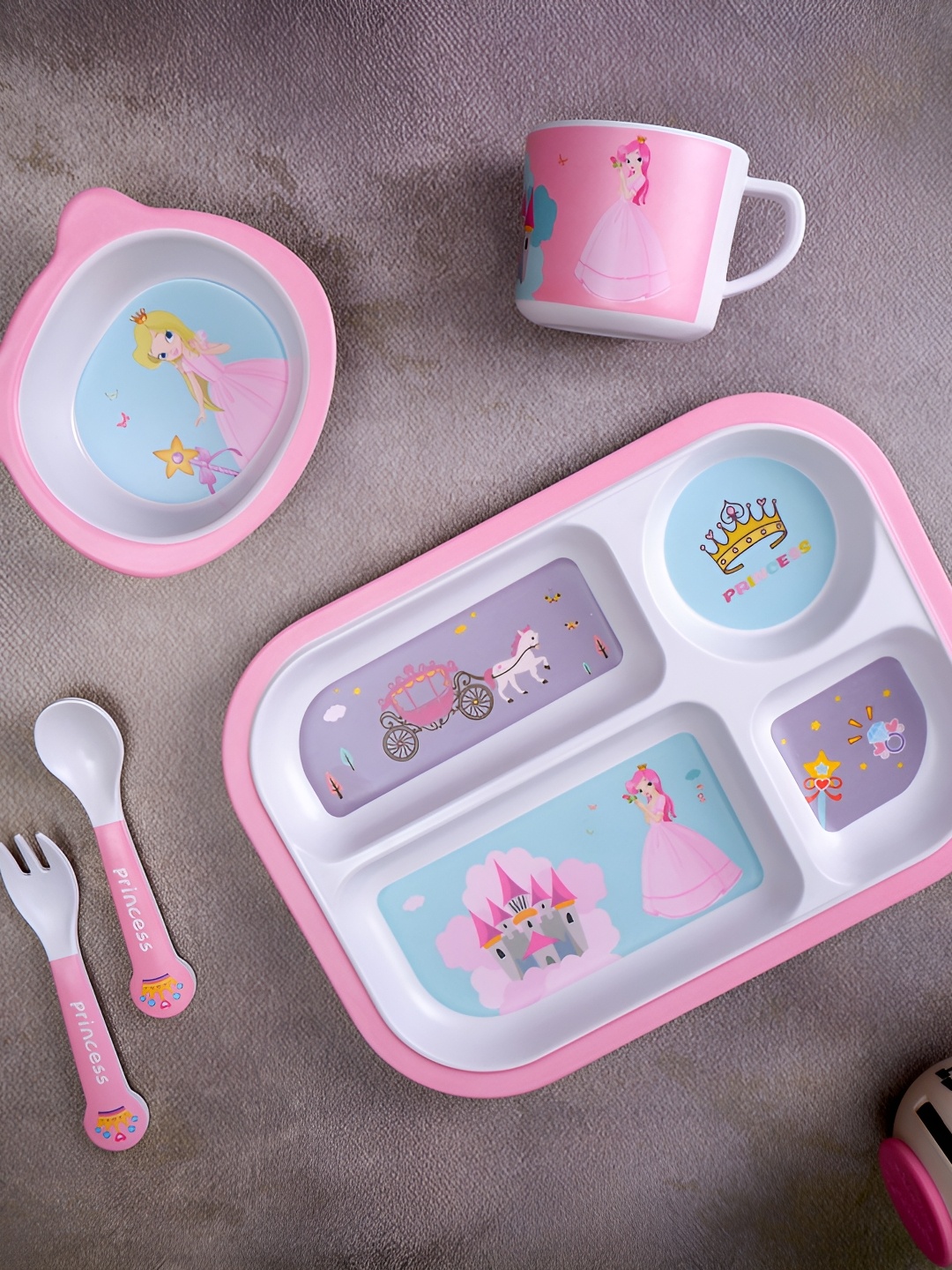 

THE BAMBOO CO Kids Pink & White 5 Pieces Pretty Princess Printed Bamboo Matte Dinner Set