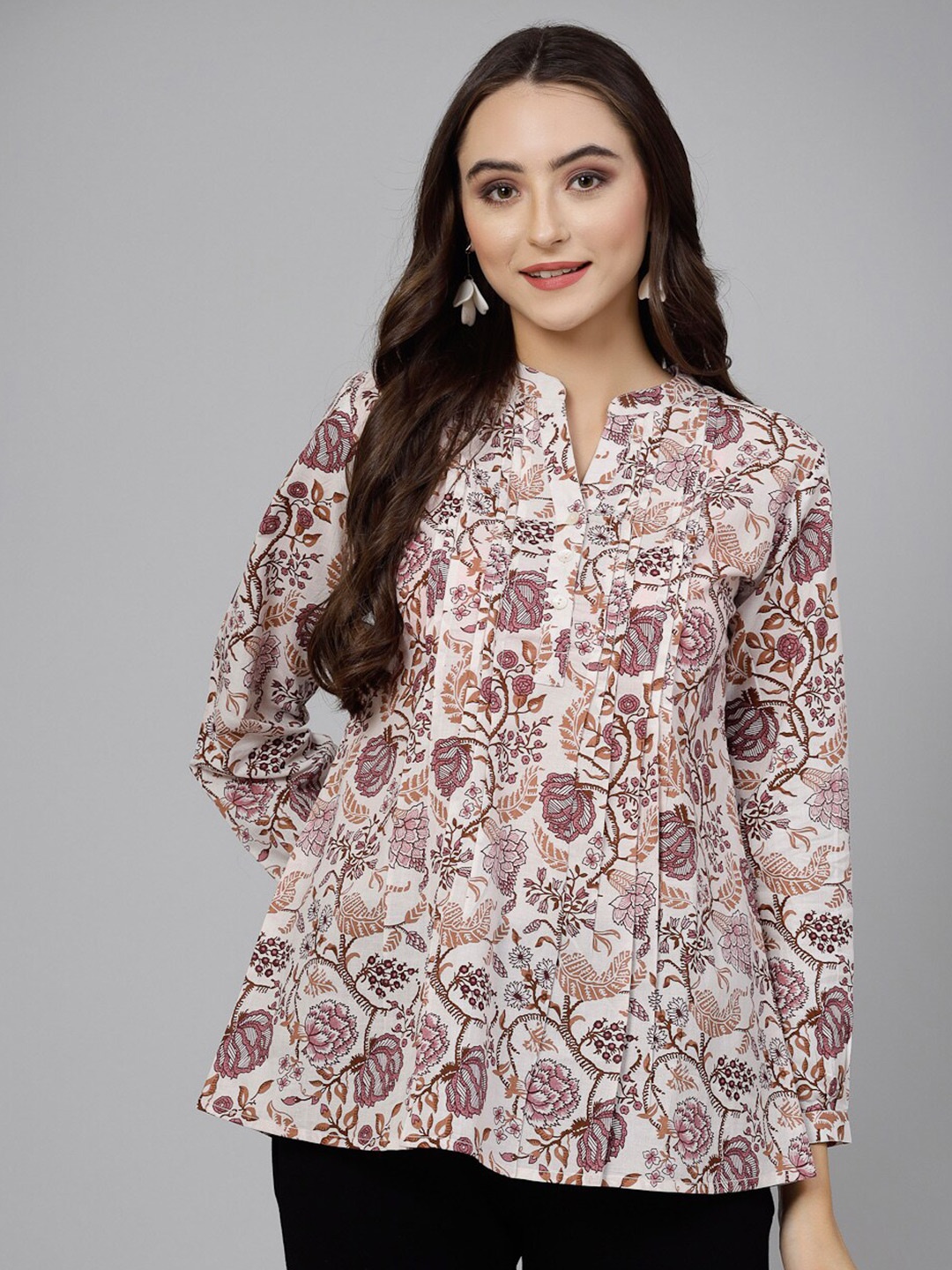 

QOMN Floral Printed Mandarin Collar Cuffed Sleeves Pleated Detail Cotton A-Line Top, Off white