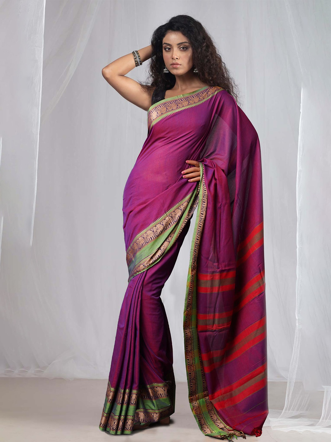 

Unnati Silks Zari Pure Cotton Handloom Narayan Peth Saree, Pink