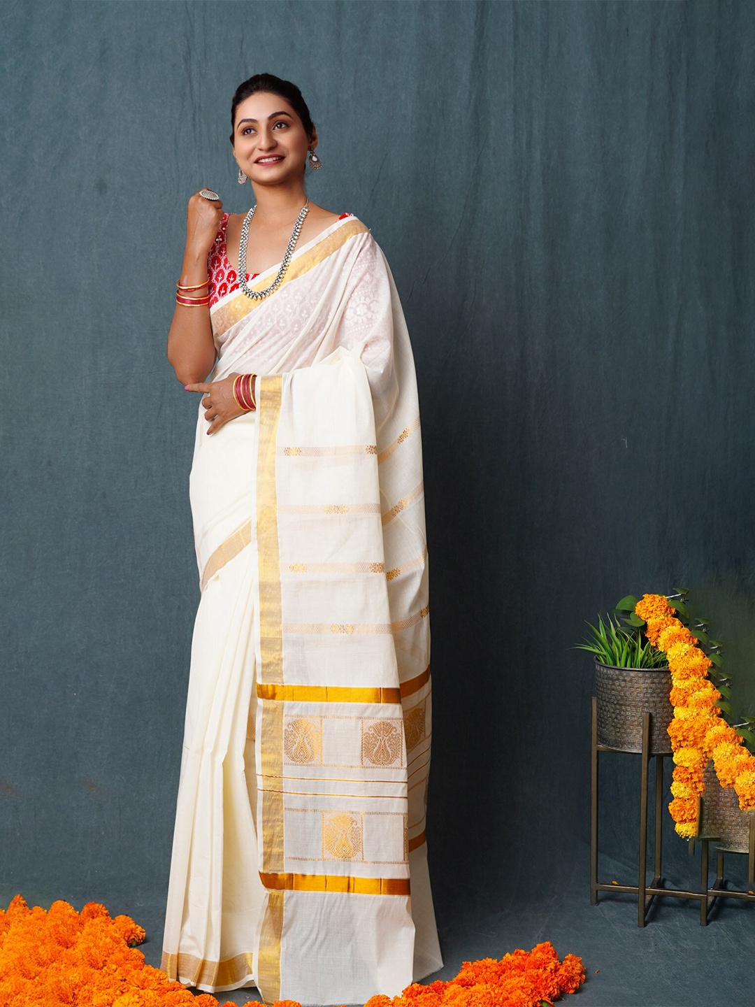 

Unnati Silks Woven Design Zari Handloom Pure Cotton Kasavu Saree, Cream