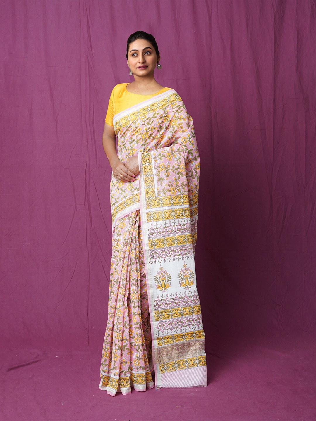 

Unnati Silks Floral Zari Silk Cotton Chanderi Saree, Pink