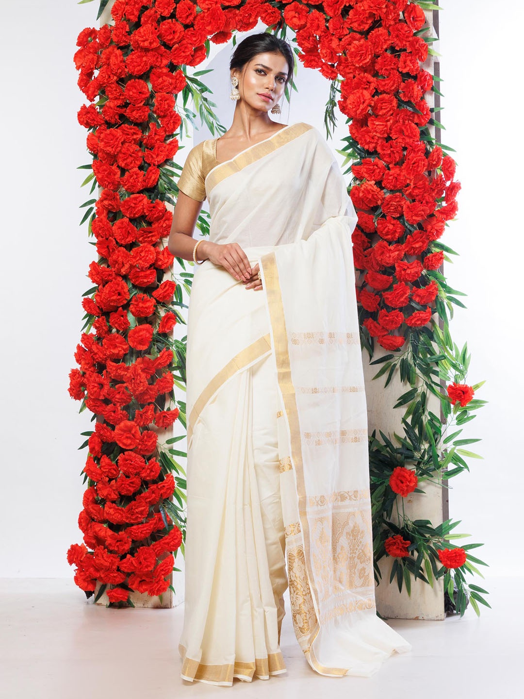 

Unnati Silks Zari Handloom Pure Cotton Kasavu Saree, Cream