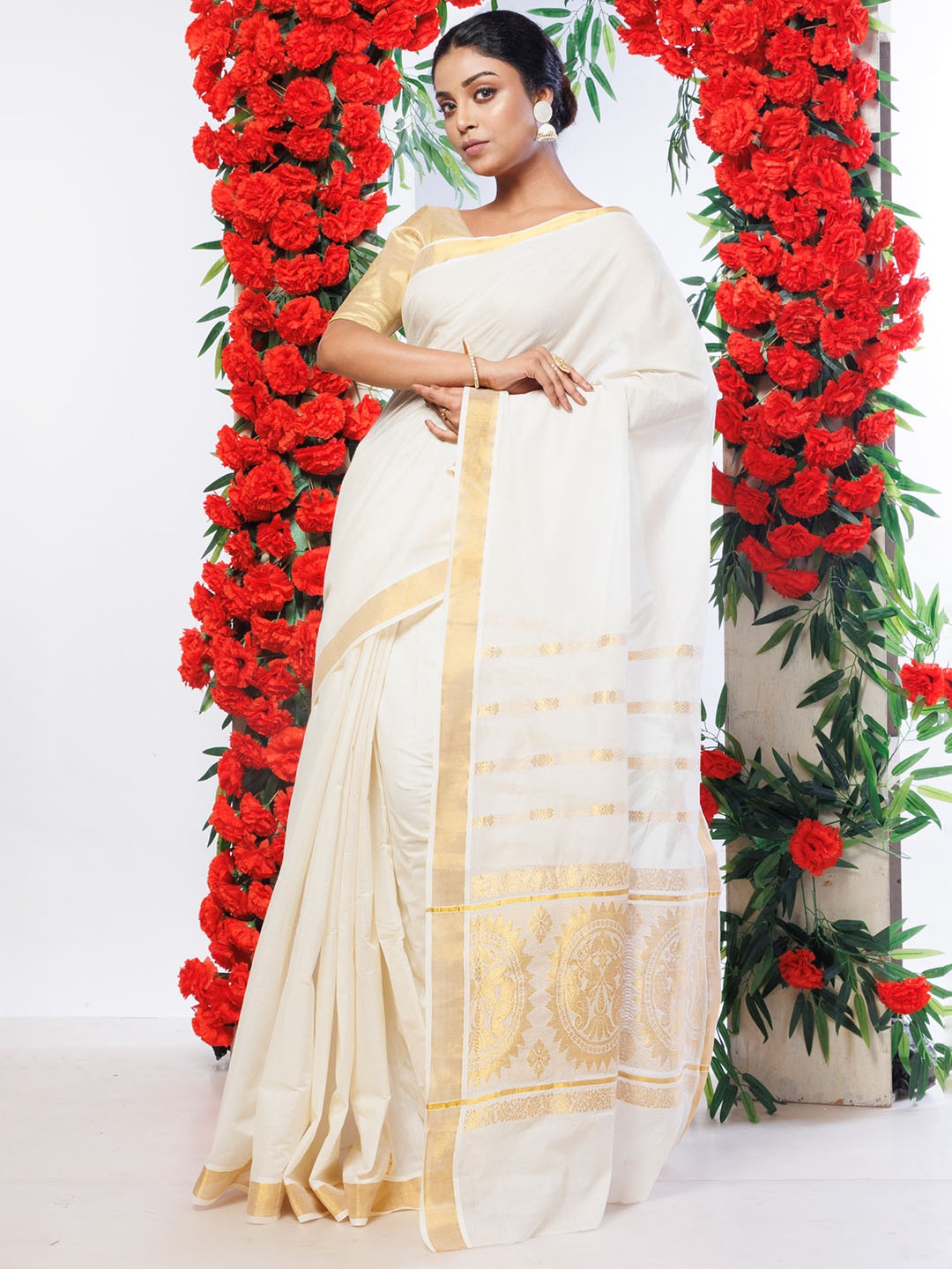 

Unnati Silks Zari Handloom Pure Cotton Kasavu Saree, Cream