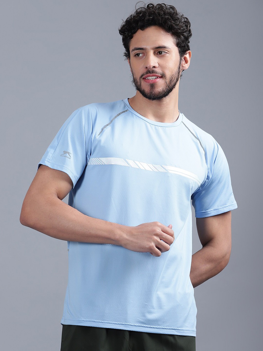 

Shiv Naresh Typography Printed Slim Fit T-shirt, Blue
