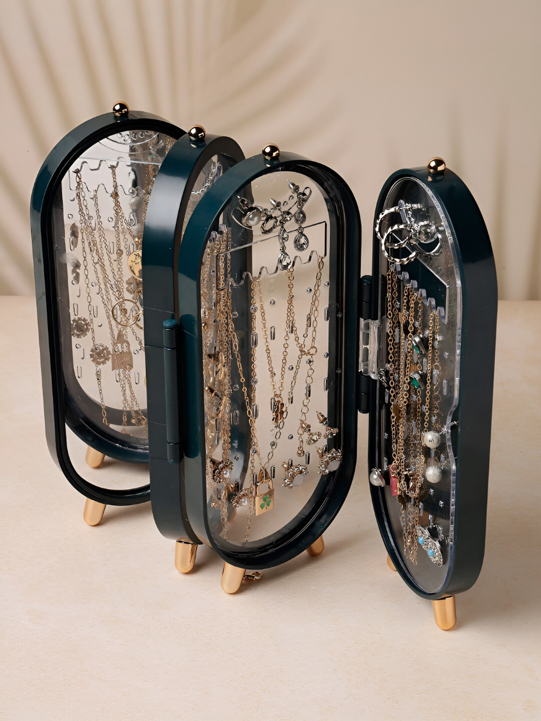 

Scintillare By Sukkhi Green Acrylic Foldable Jewellery Organiser