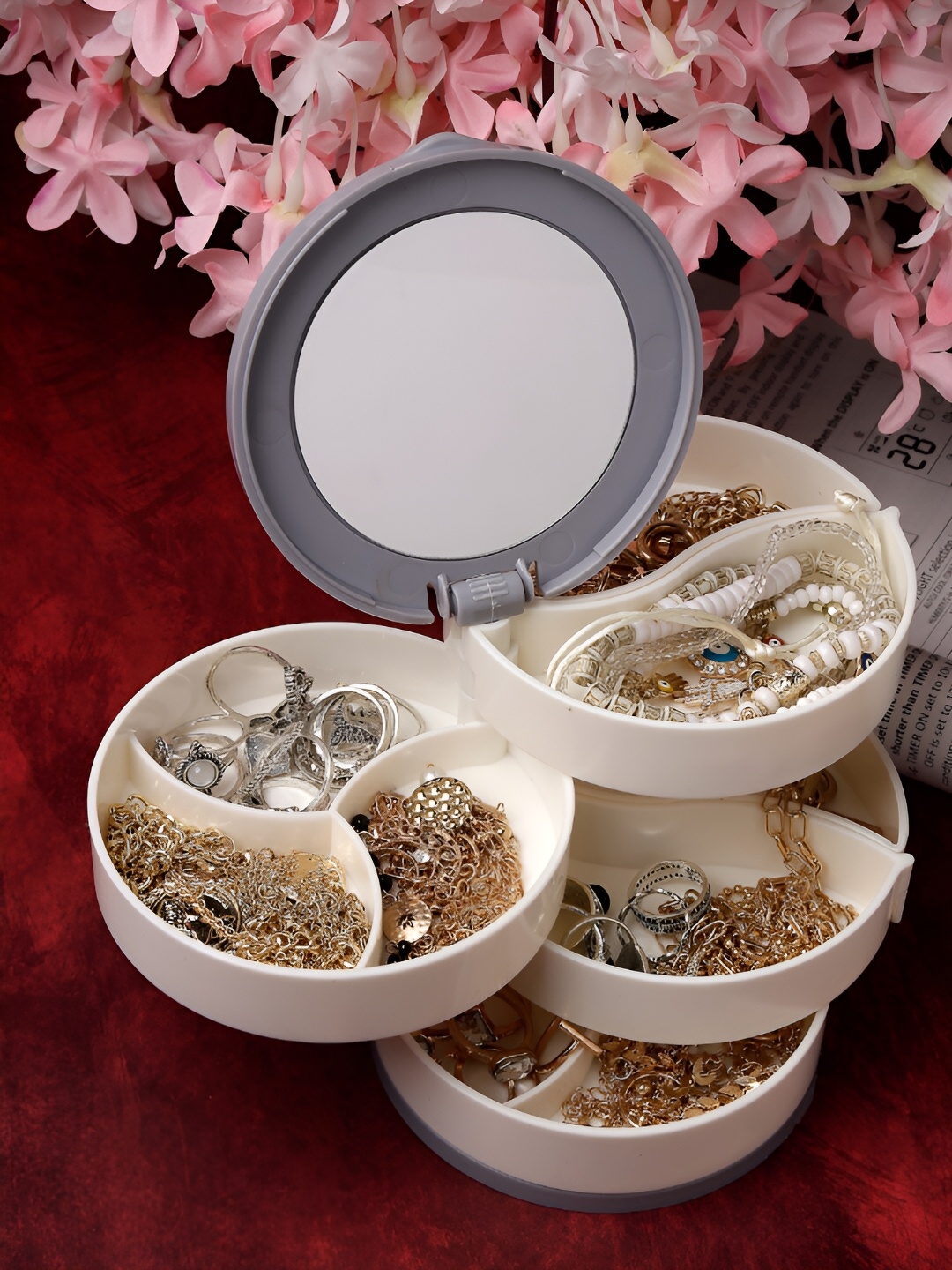 

Scintillare By Sukkhi Blue Set of 1 Regular Jewellery Organiser Organisers