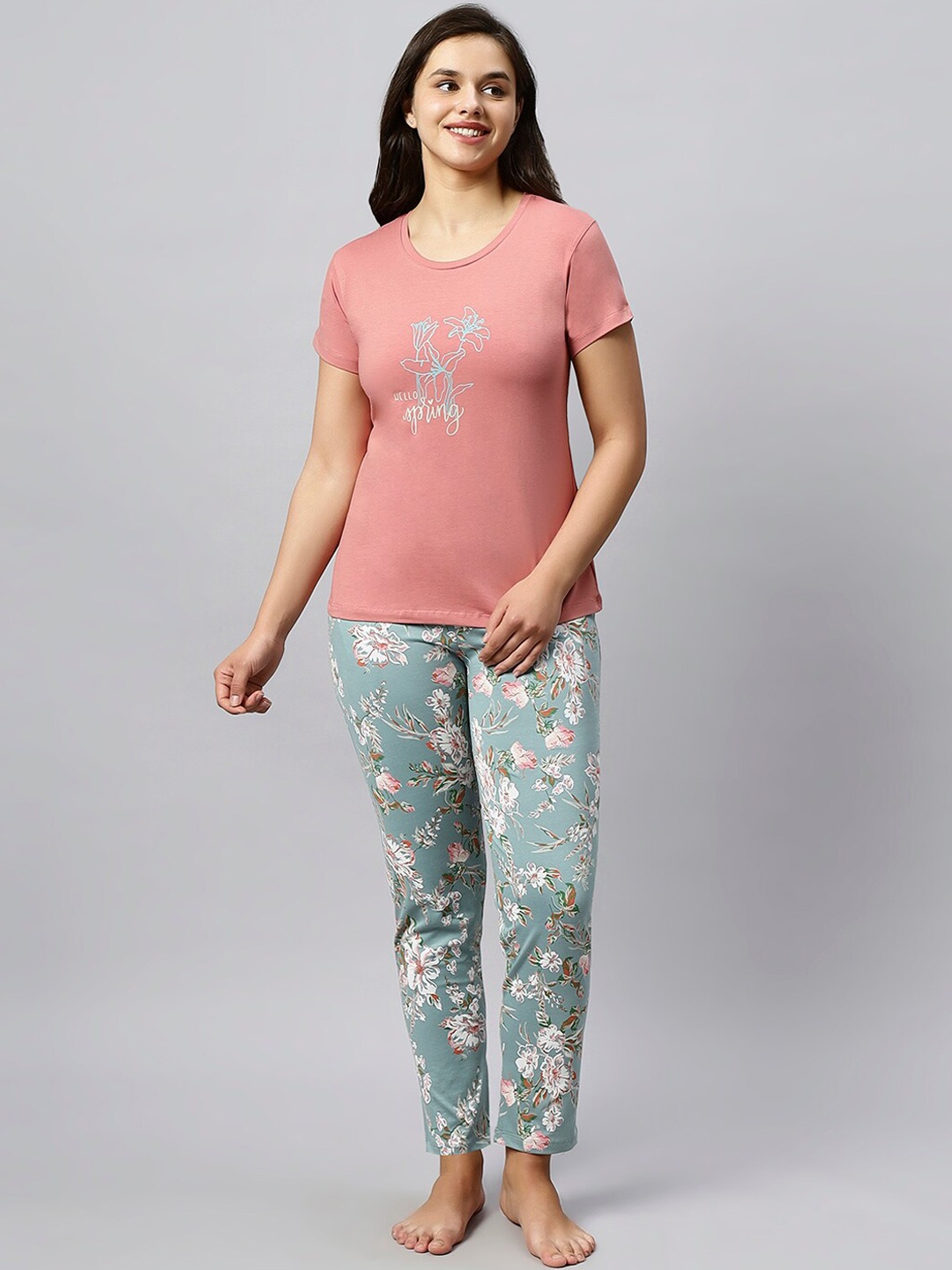

QUIRA Floral Printed Night Suit, Peach