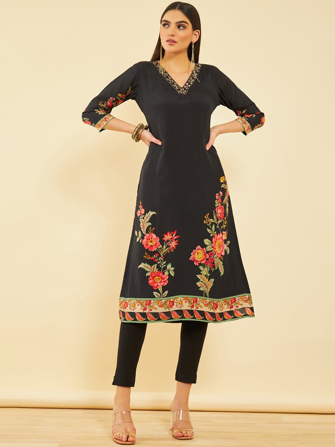 

Soch Floral Yoke Design Thread Work Kurta, Black
