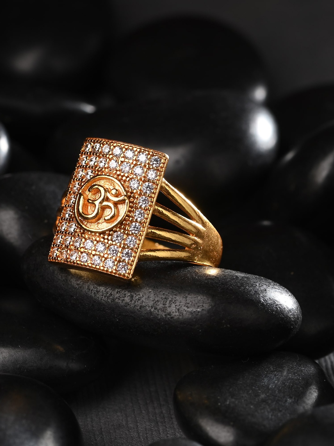 

AanyaCentric Men Gold Plated American Diamond Finger Ring