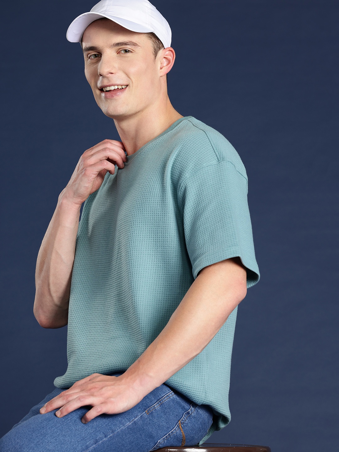 

Mast & Harbour Men Waffle Knit Relaxed T-shirt, Green