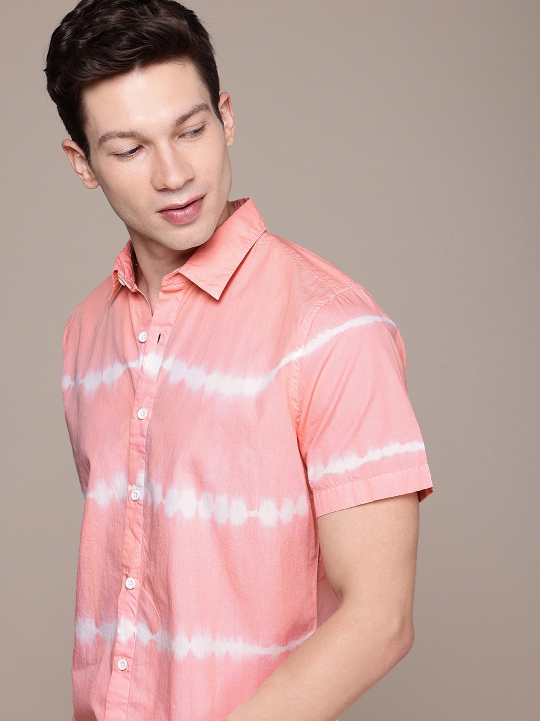 

WROGN Dyed Opaque Pure Cotton Casual Shirt, Pink