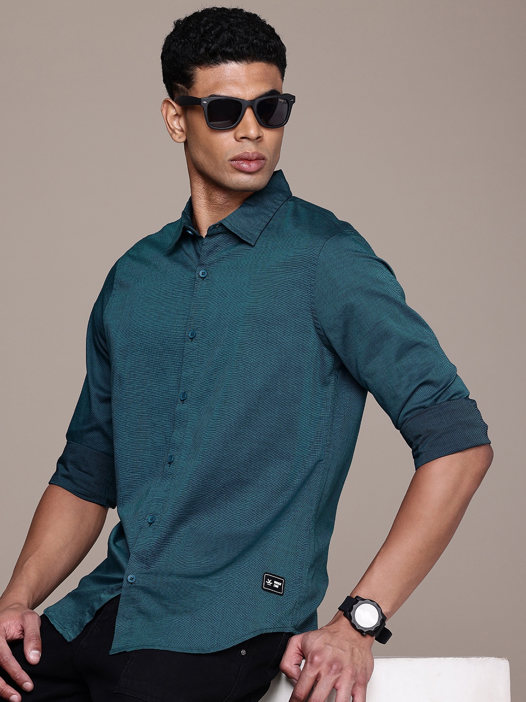 

WROGN Pure Cotton Self Design Slim Fit Textured Casual Shirt, Teal