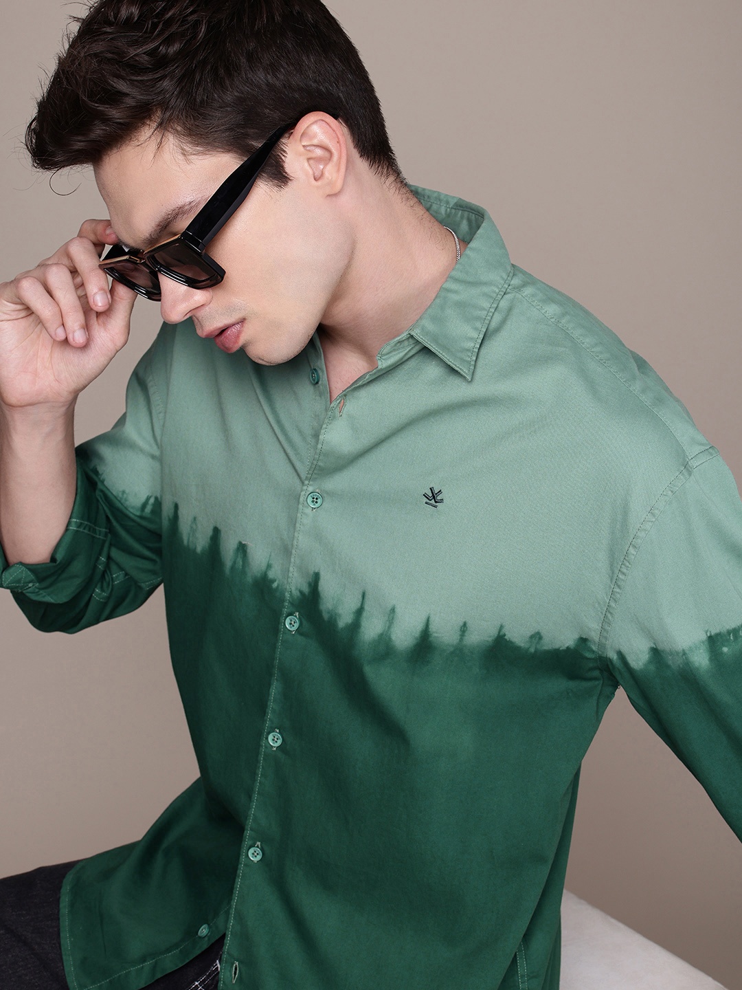 

WROGN Pure Cotton Dyed Drop-Shoulder Sleeves Oversized Casual Shirt, Green