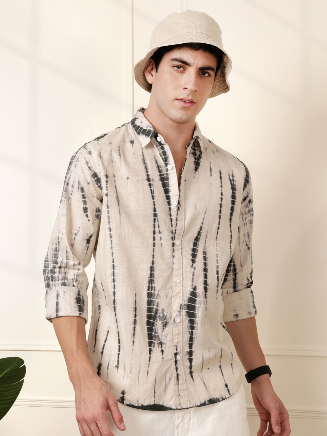 

WROGN Tie and Dye Pure Cotton Casual Shirt, Beige