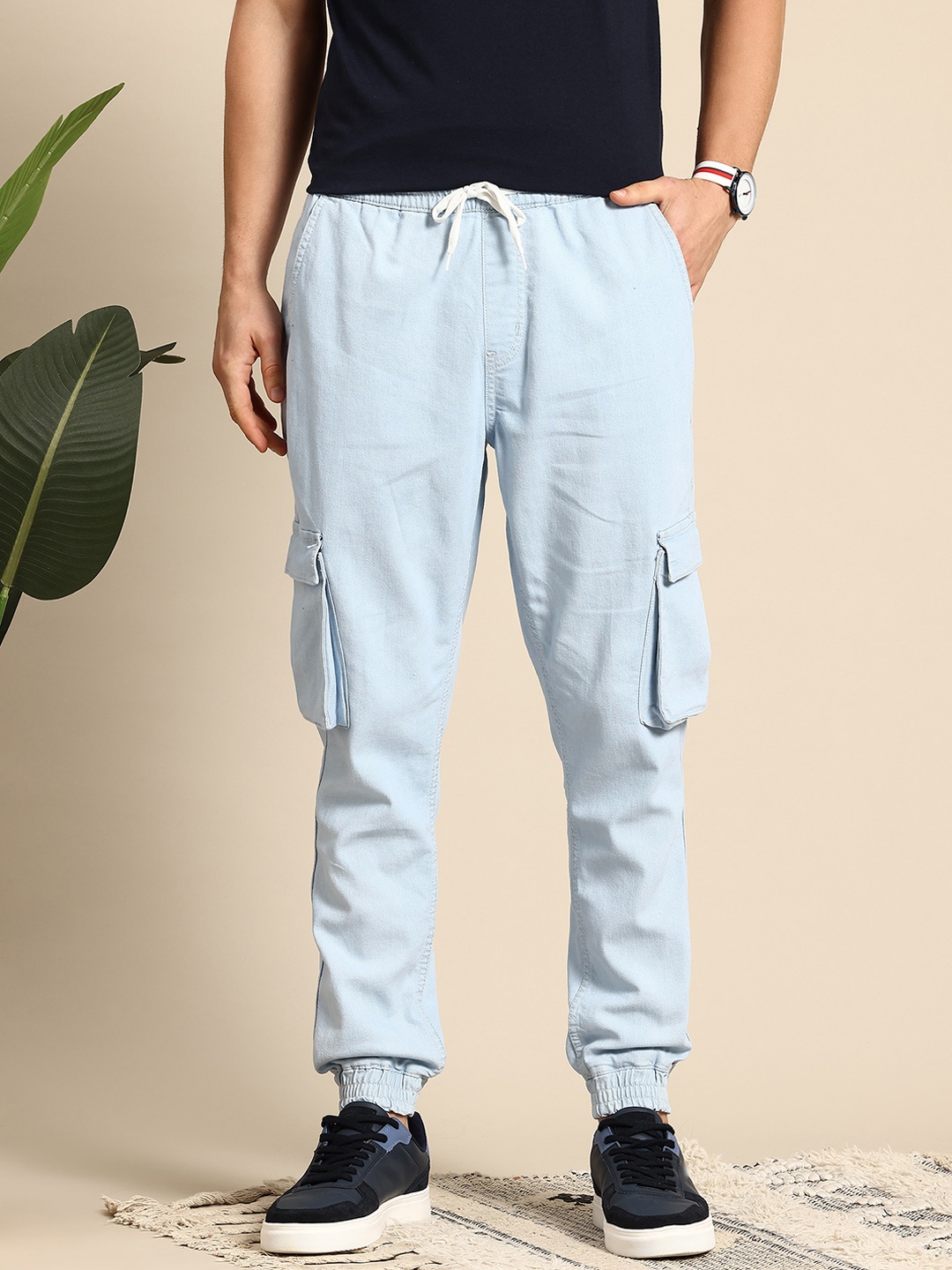 

Mast & Harbour Men Light Fade Regular Fit Jeans, Blue