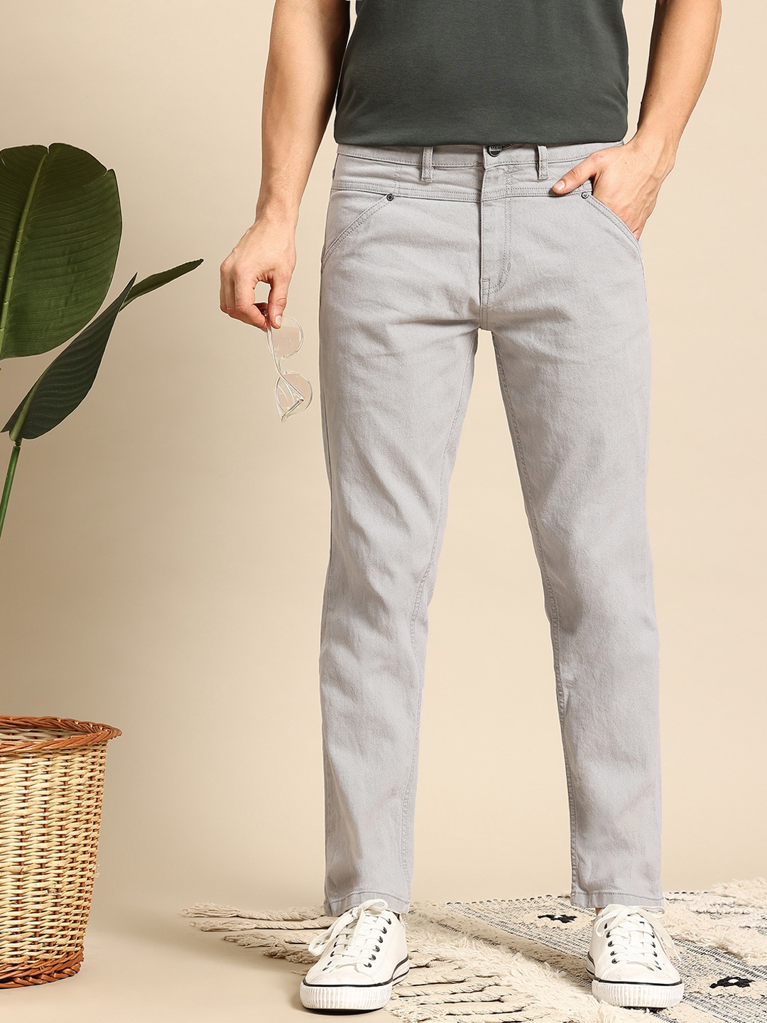 

Mast & Harbour Men Relaxed Fit Stretchable Jeans, Grey