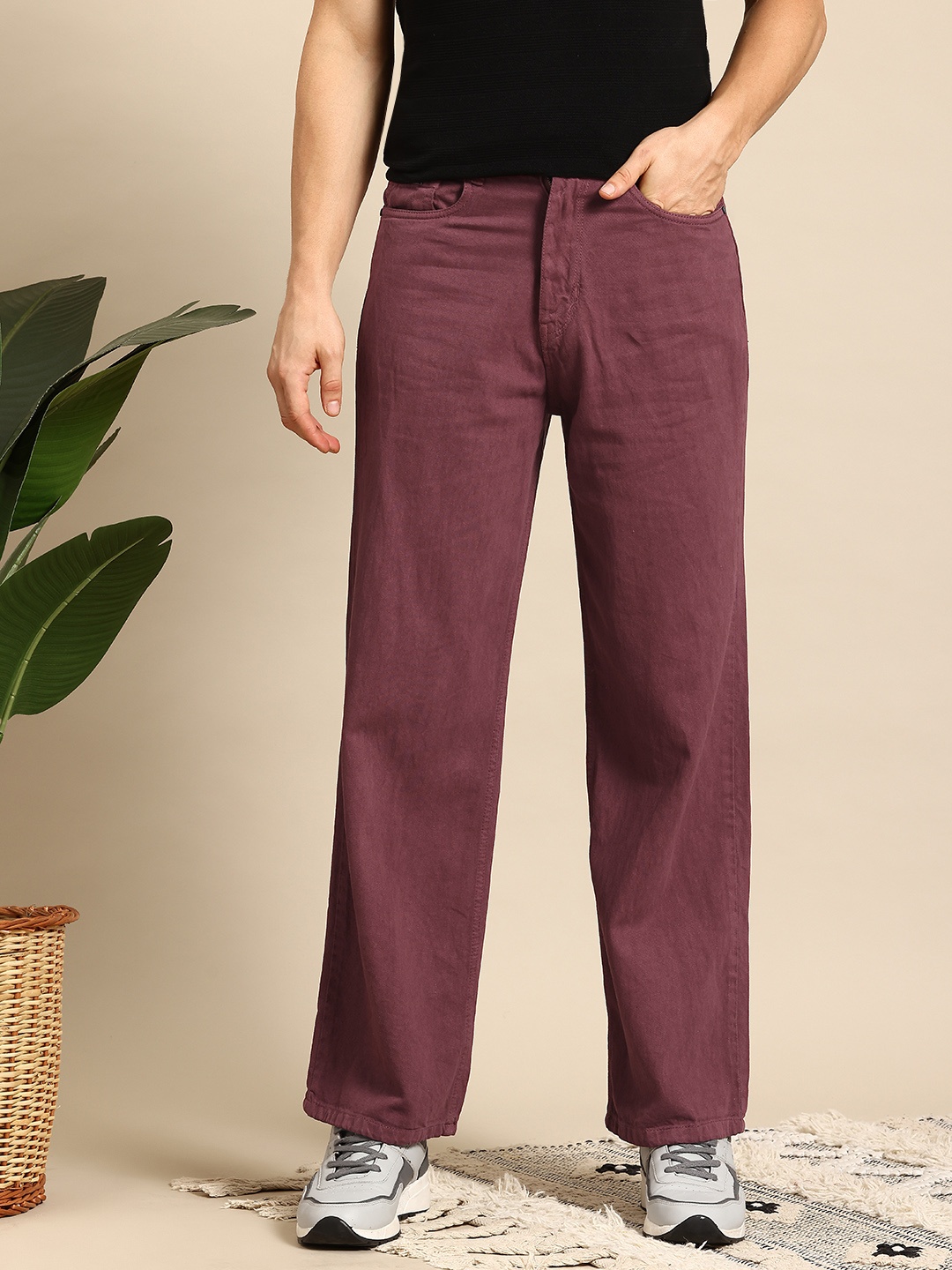 

Mast & Harbour Men Pure Cotton Wide Leg Jeans, Burgundy