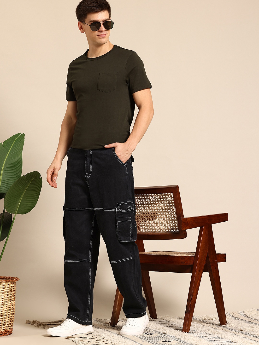 

Mast & Harbour Men Cargo-Style Skater Fit Jeans`, Black