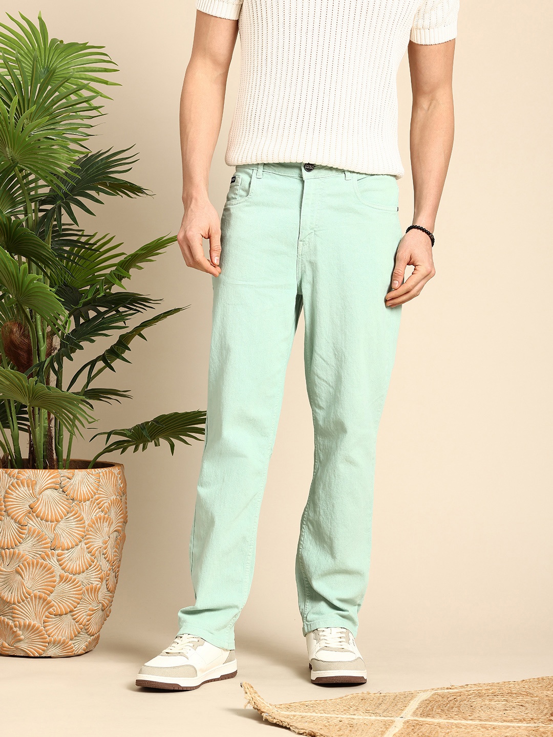 

Mast & Harbour Men Straight Fit Stretchable Jeans, Green