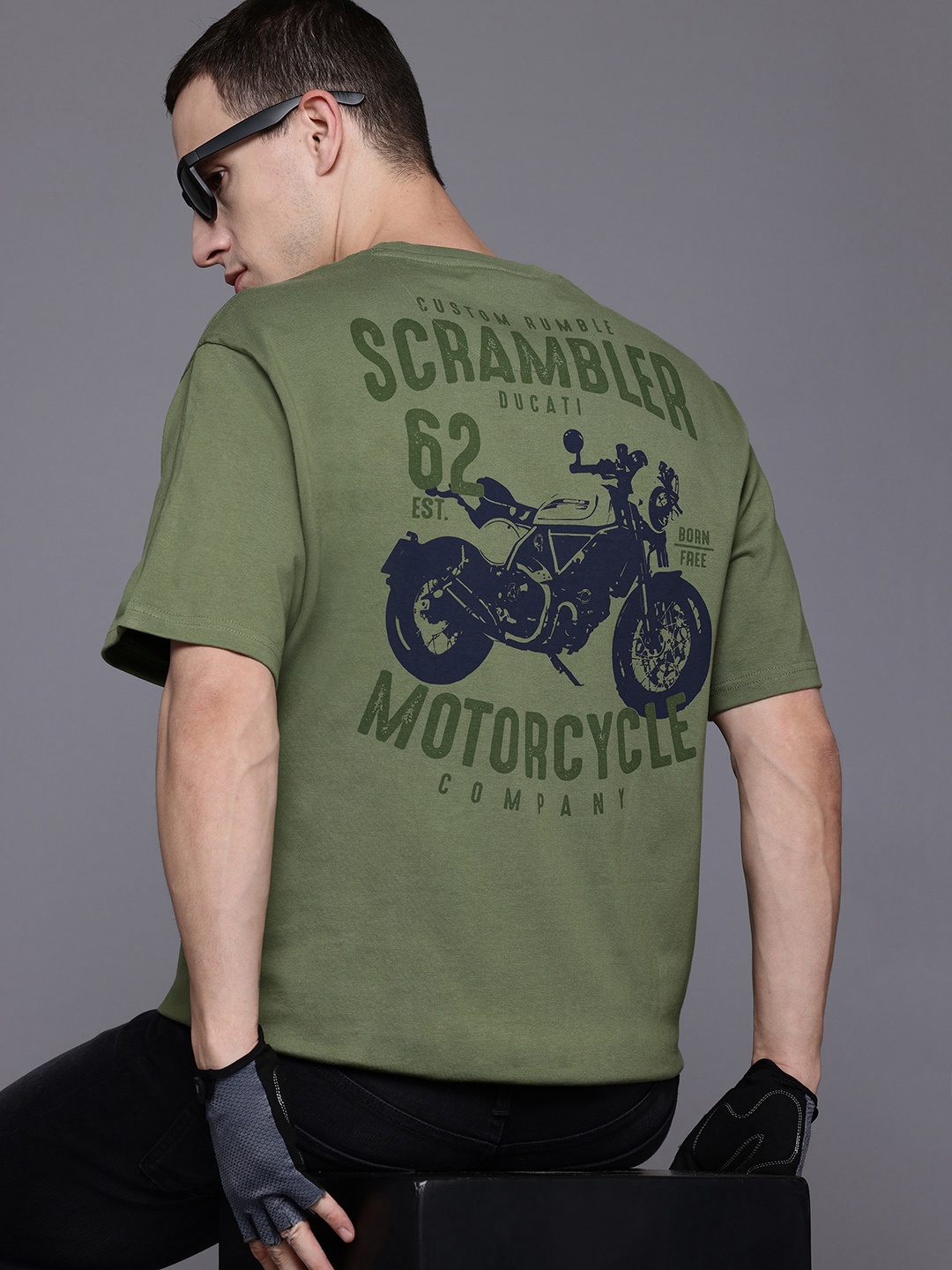 

Ducati Biker Print Pure Cotton Boxy T-shirt, Olive