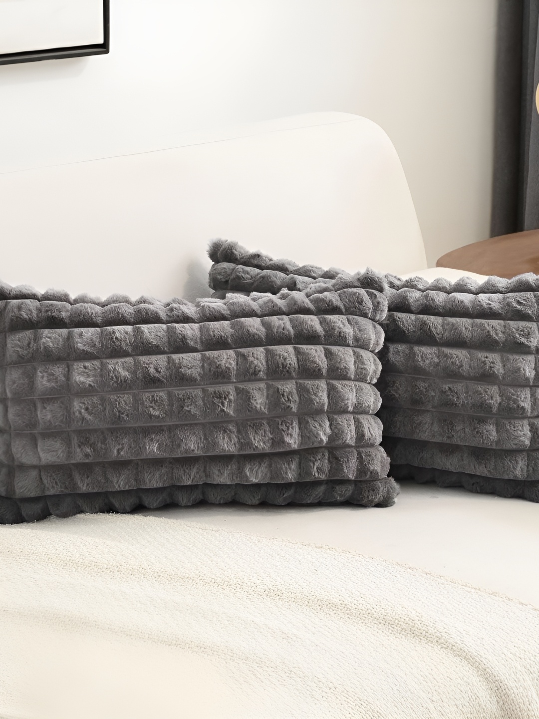 

TANLOOMS Grey 2 Pieces Checked Velvet Rectangle Cushion Covers