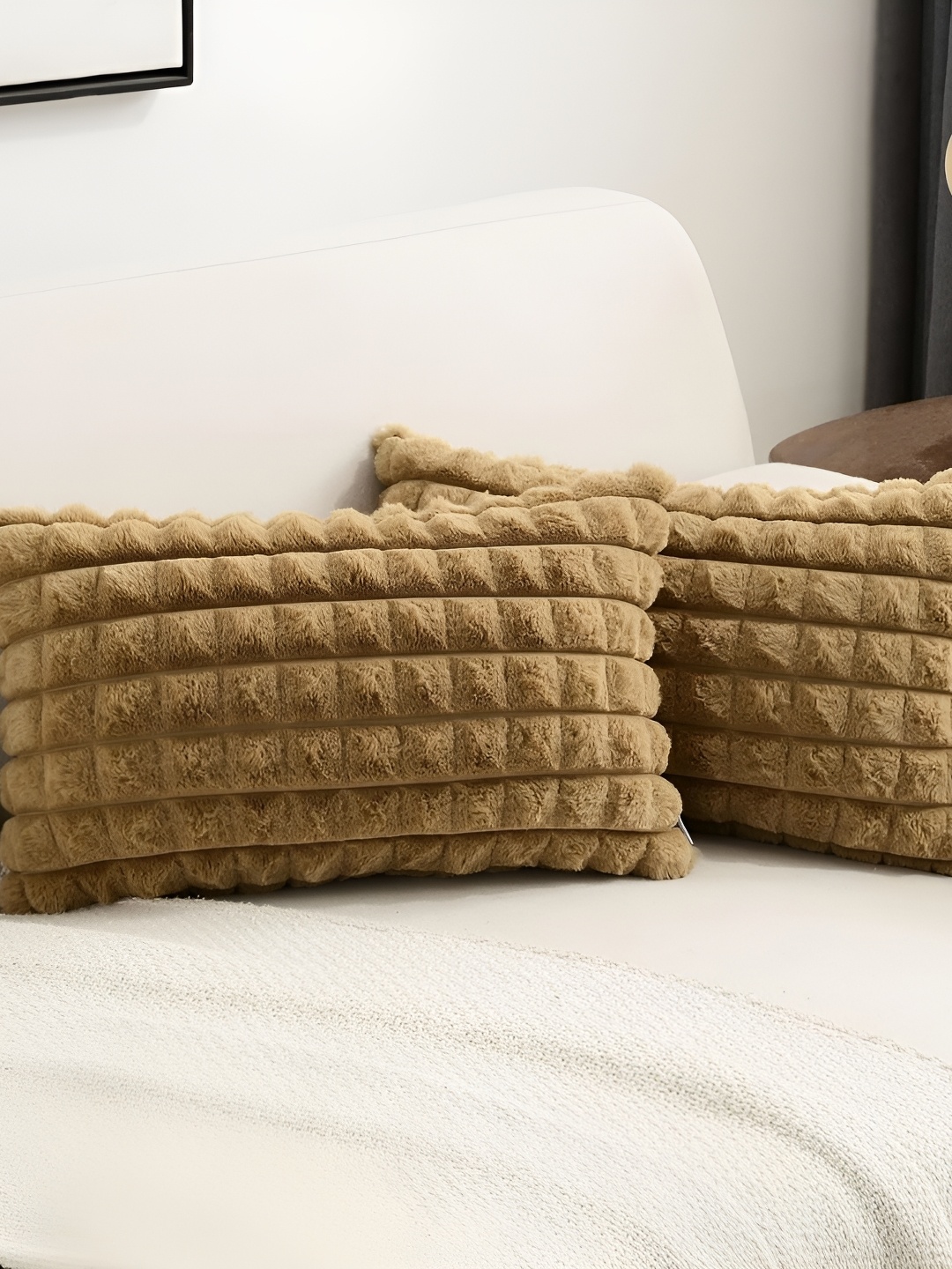 

TANLOOMS Gold Toned 2 Pieces Checked Velvet Rectangle Cushion Covers