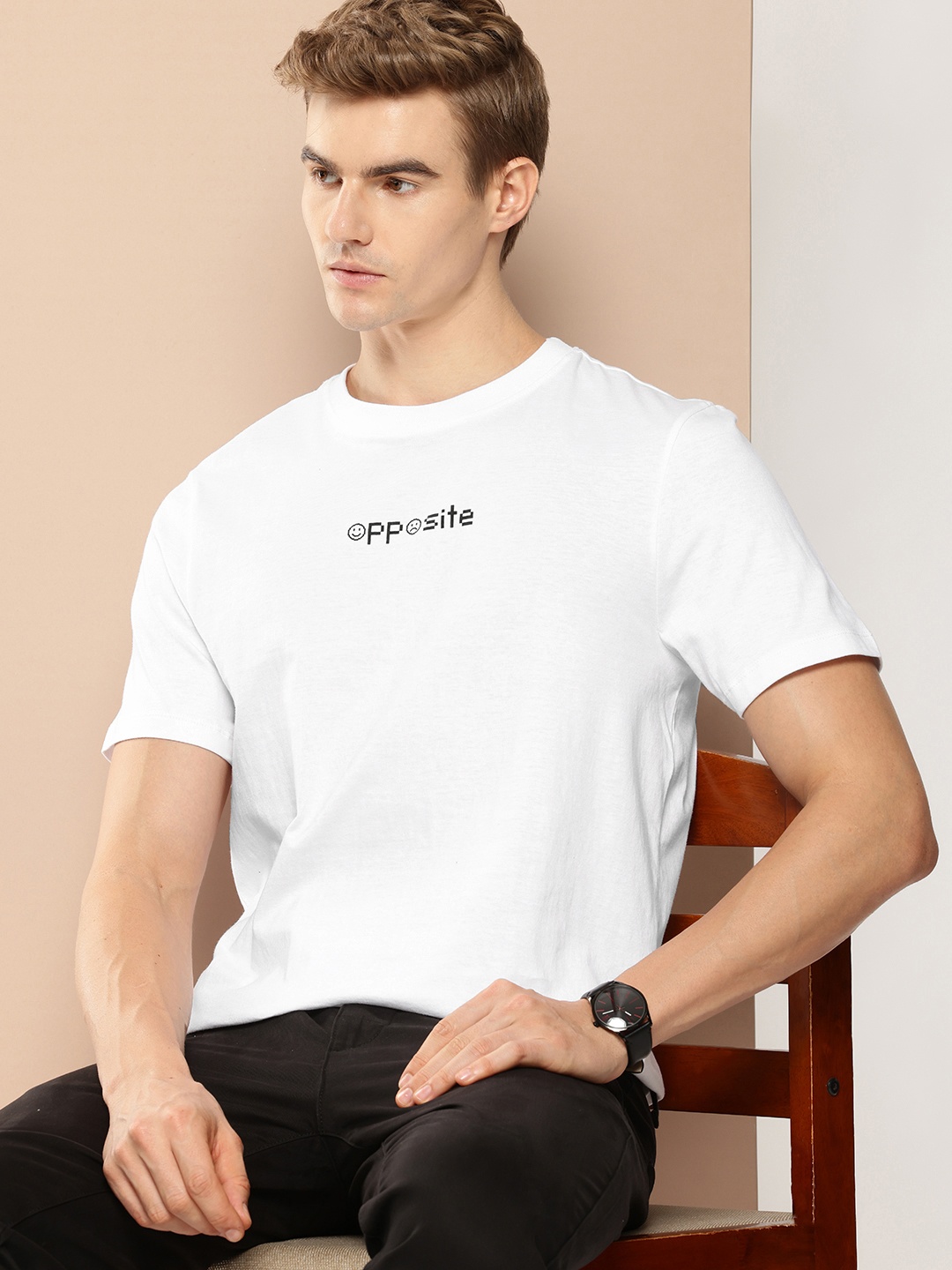 

INVICTUS Typography Printed Pure Cotton T-shirt, White
