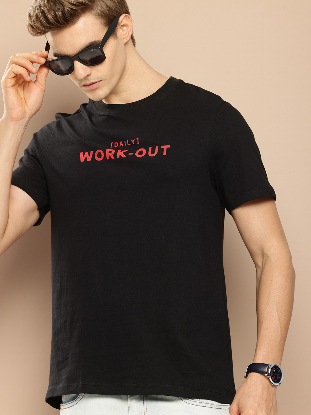 

INVICTUS Pure Cotton Typography Printed T-shirt, Black