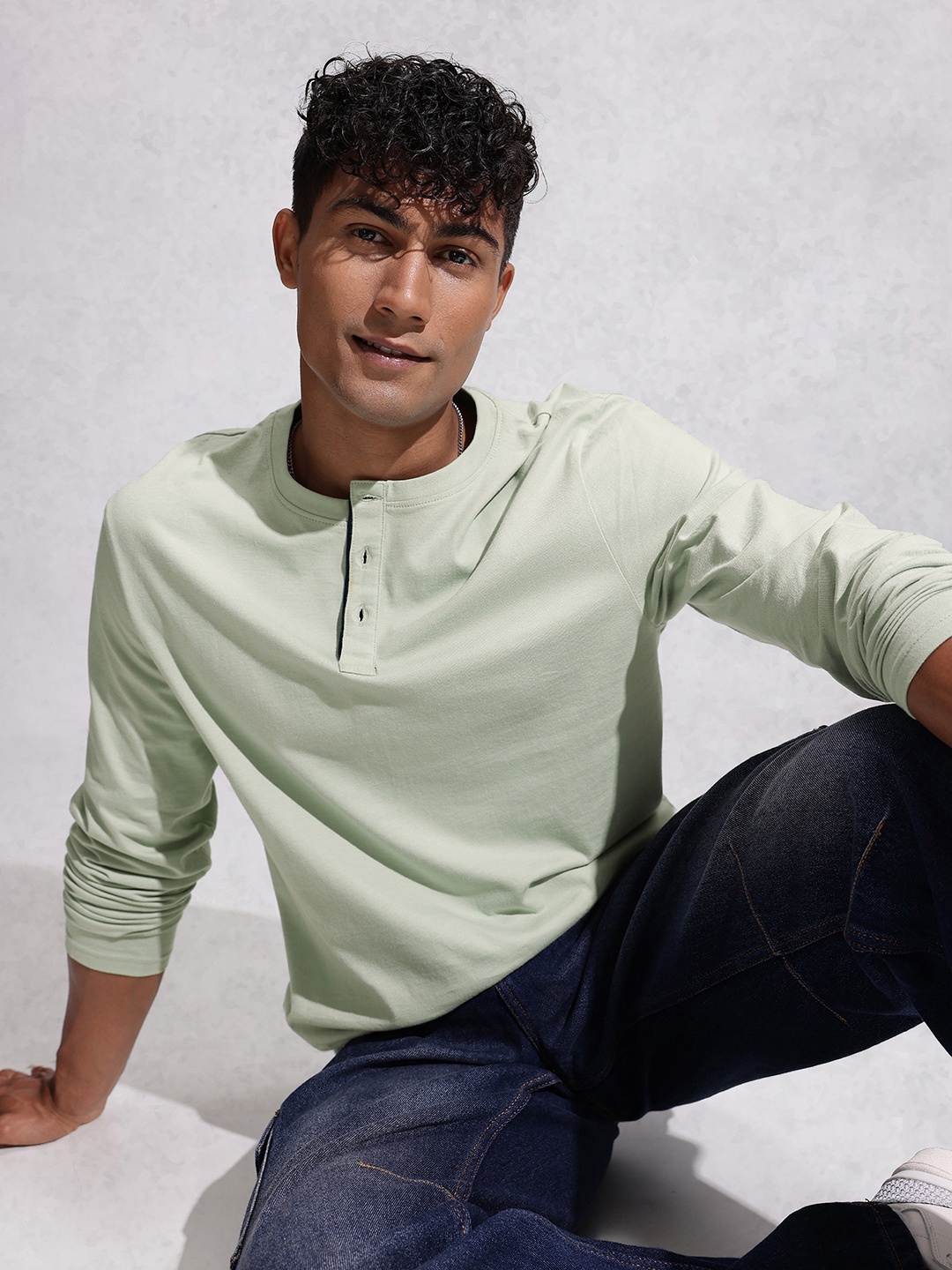 

WROGN Henley Neck Pure Cotton Comfort Fit T-shirt, Green