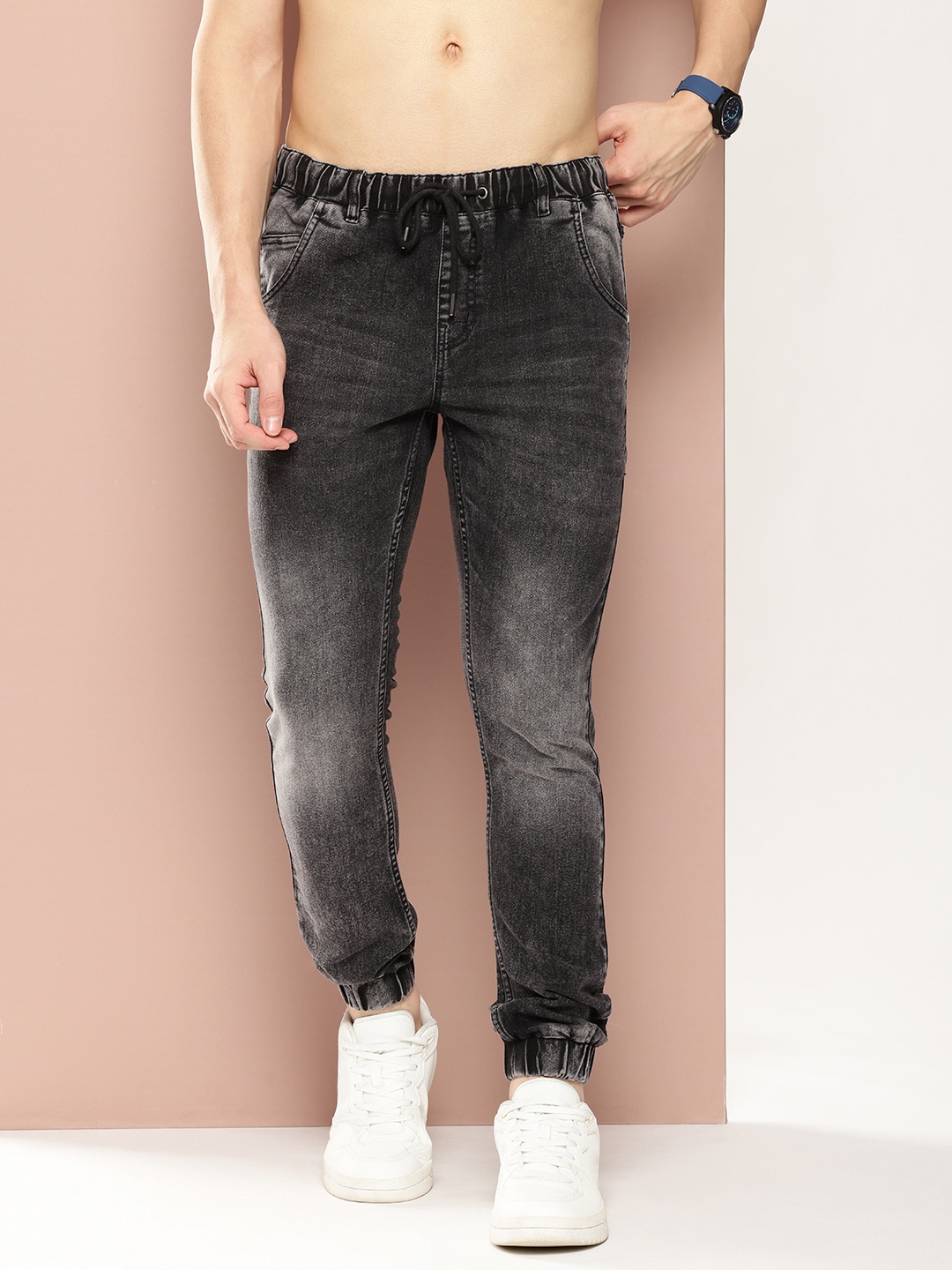 

Harvard Men Slim Fit Light Fade Stretchable Jogger Jeans, Grey