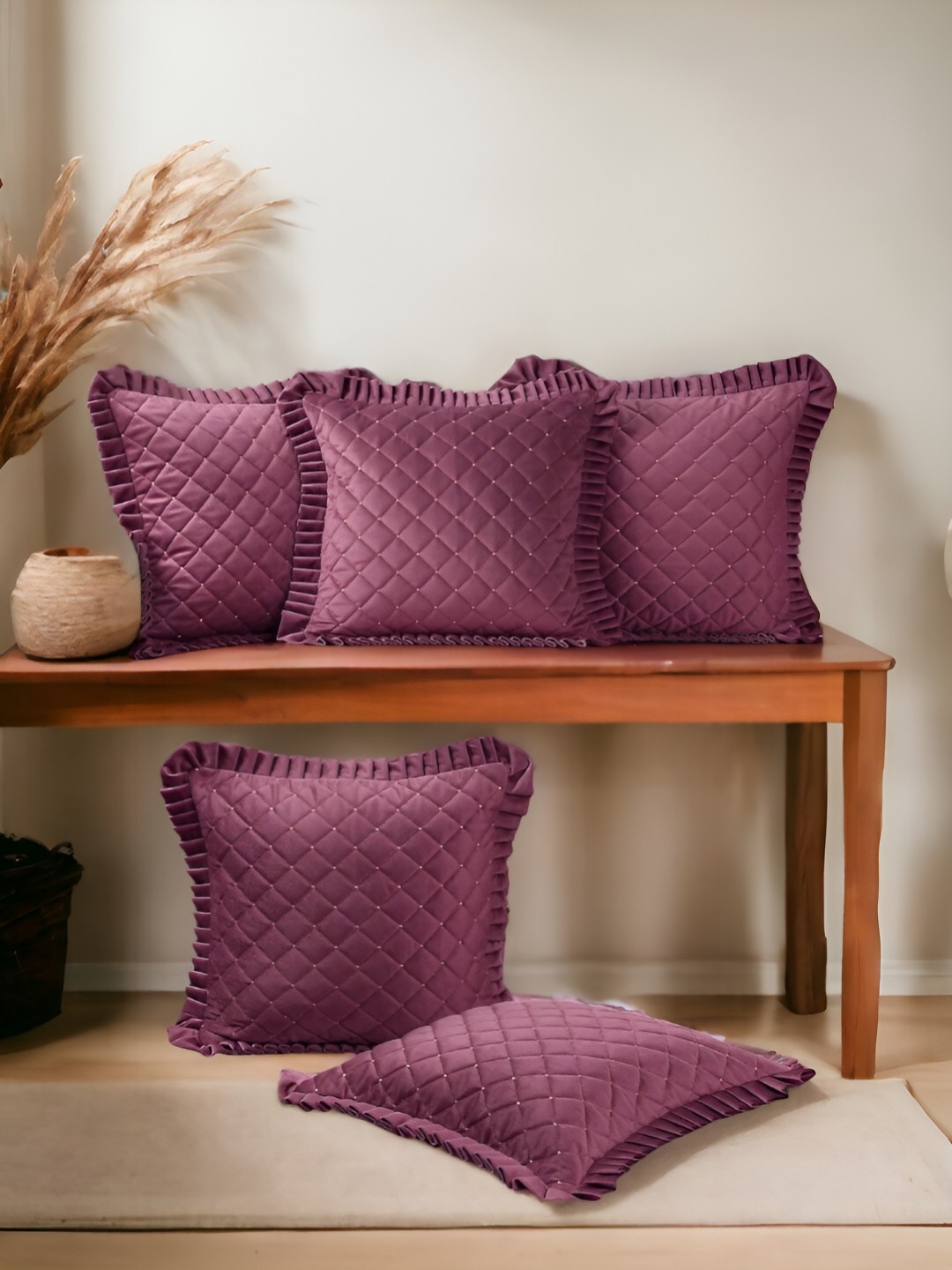 

Zikrak Exim Pink 5 Pieces Embroidered Velvet Square Cushion Covers