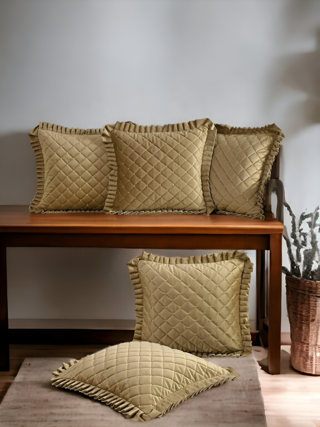 

Zikrak Exim Beige 5 Pieces Embroidered Velvet Square Cushion Covers