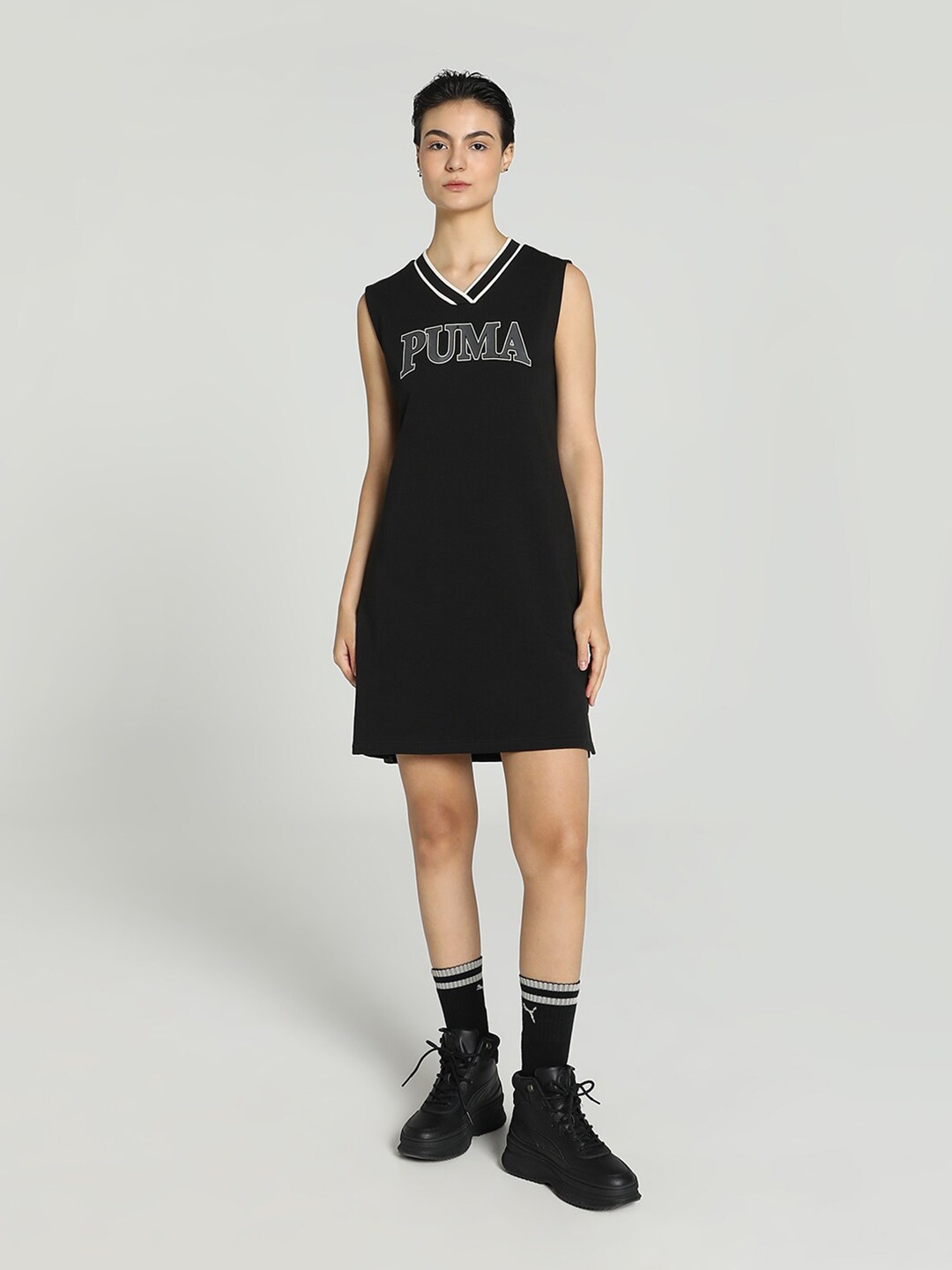 

Puma SQUAD Printed V-Neck T-Shirt Dress, Black