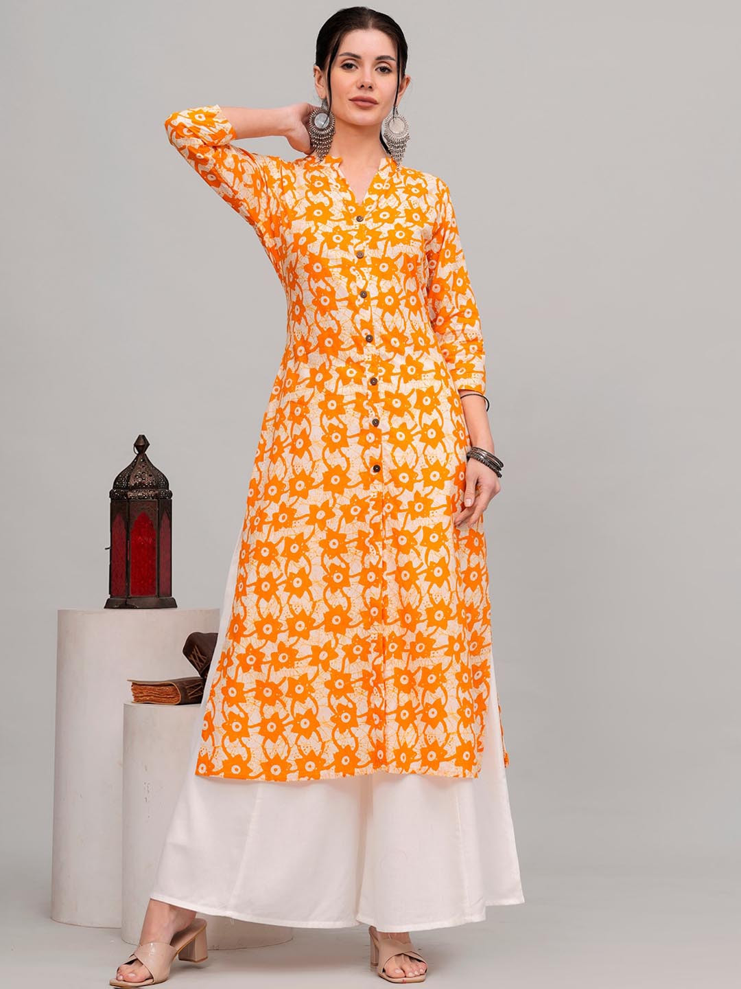 

SHIONS Printed Pure Cotton A-Line Kurta, Orange