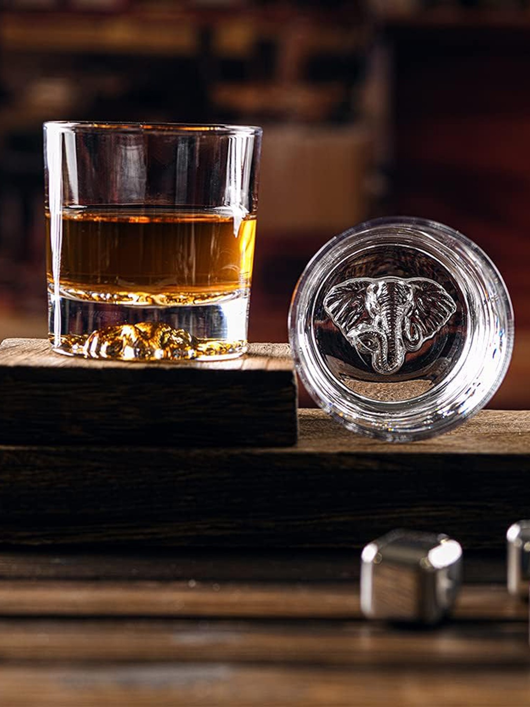 

MELBIFY Transparent 2 Pieces Elephant Designed Whiskey Glasses 300 ml