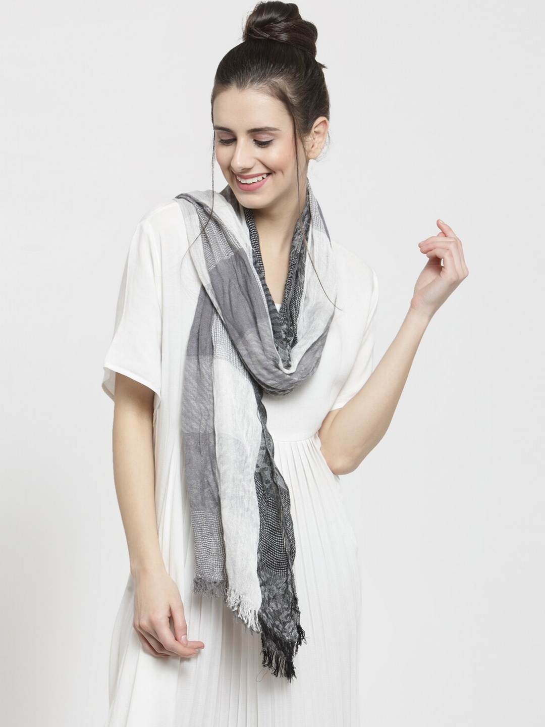 

J Style Checked Frayed Bordered Scarf, Grey