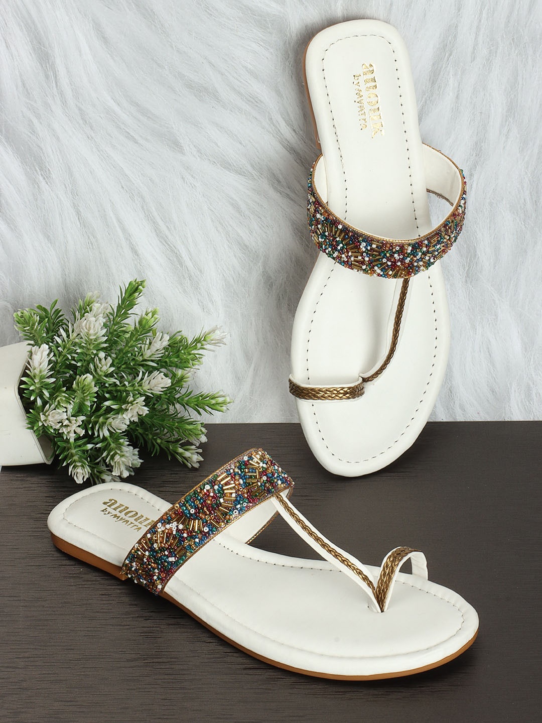 

Anouk Embellished One Toe Flats, White