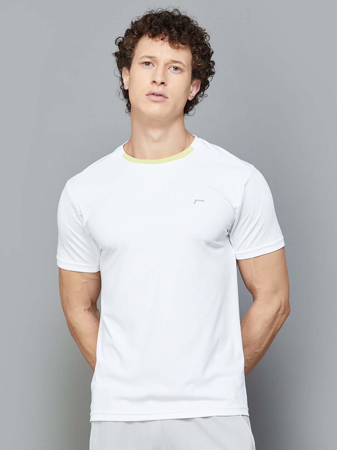 

Fame Forever by Lifestyle Round Neck Short Sleeves T-shirt, White