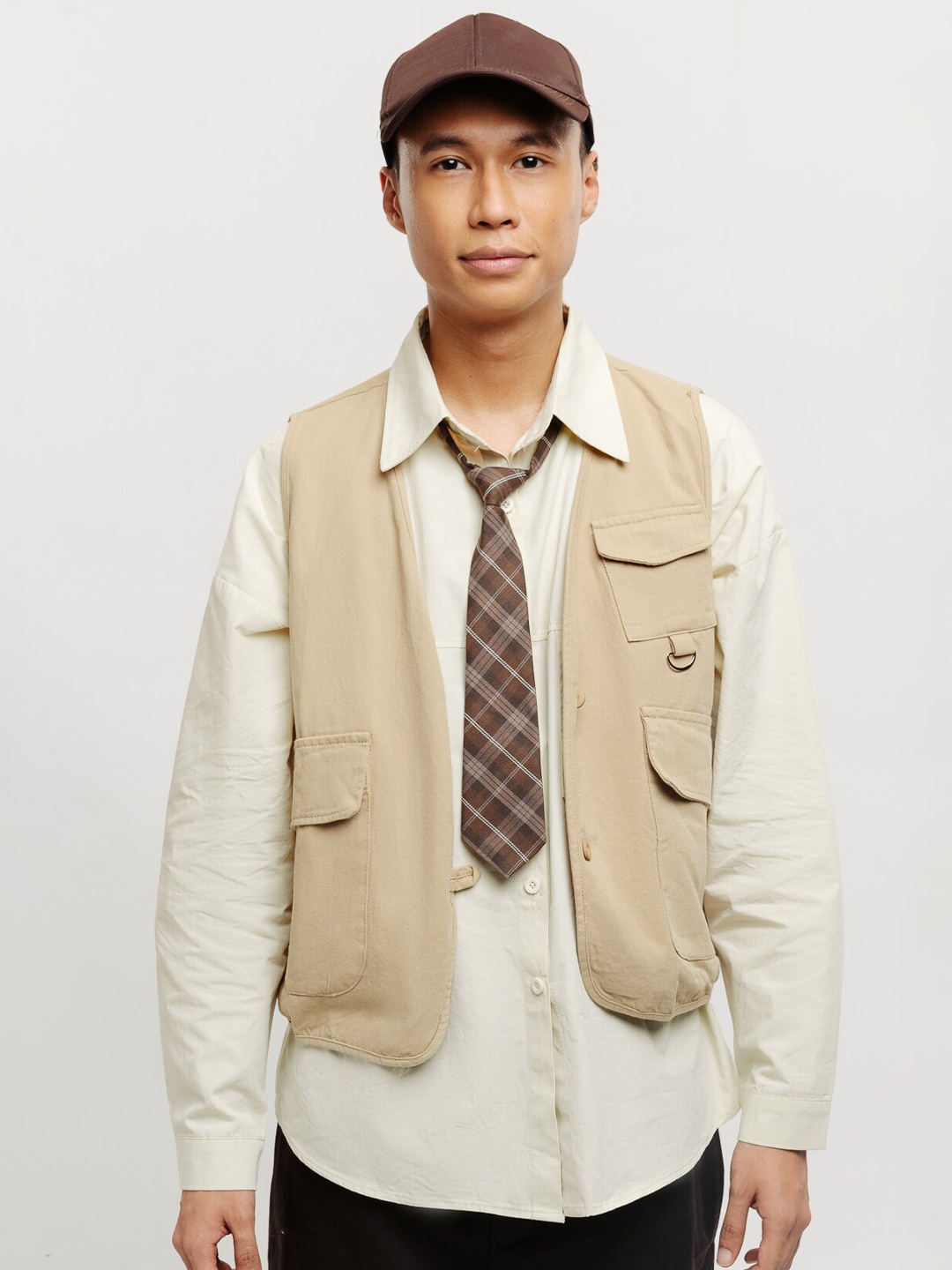

FREAKINS Casual Shirt With Vest & Tie, Off white