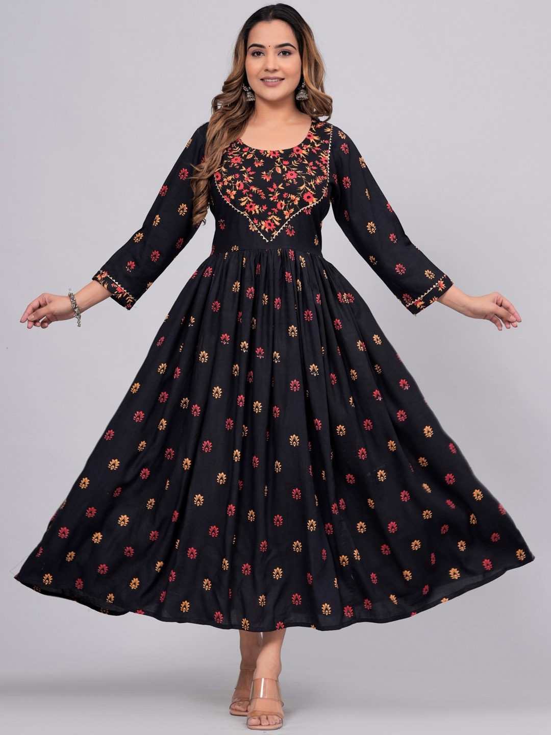 

ANUTTARA FASHIONS Floral Printed Thread Work Anarkali Kurta, Black