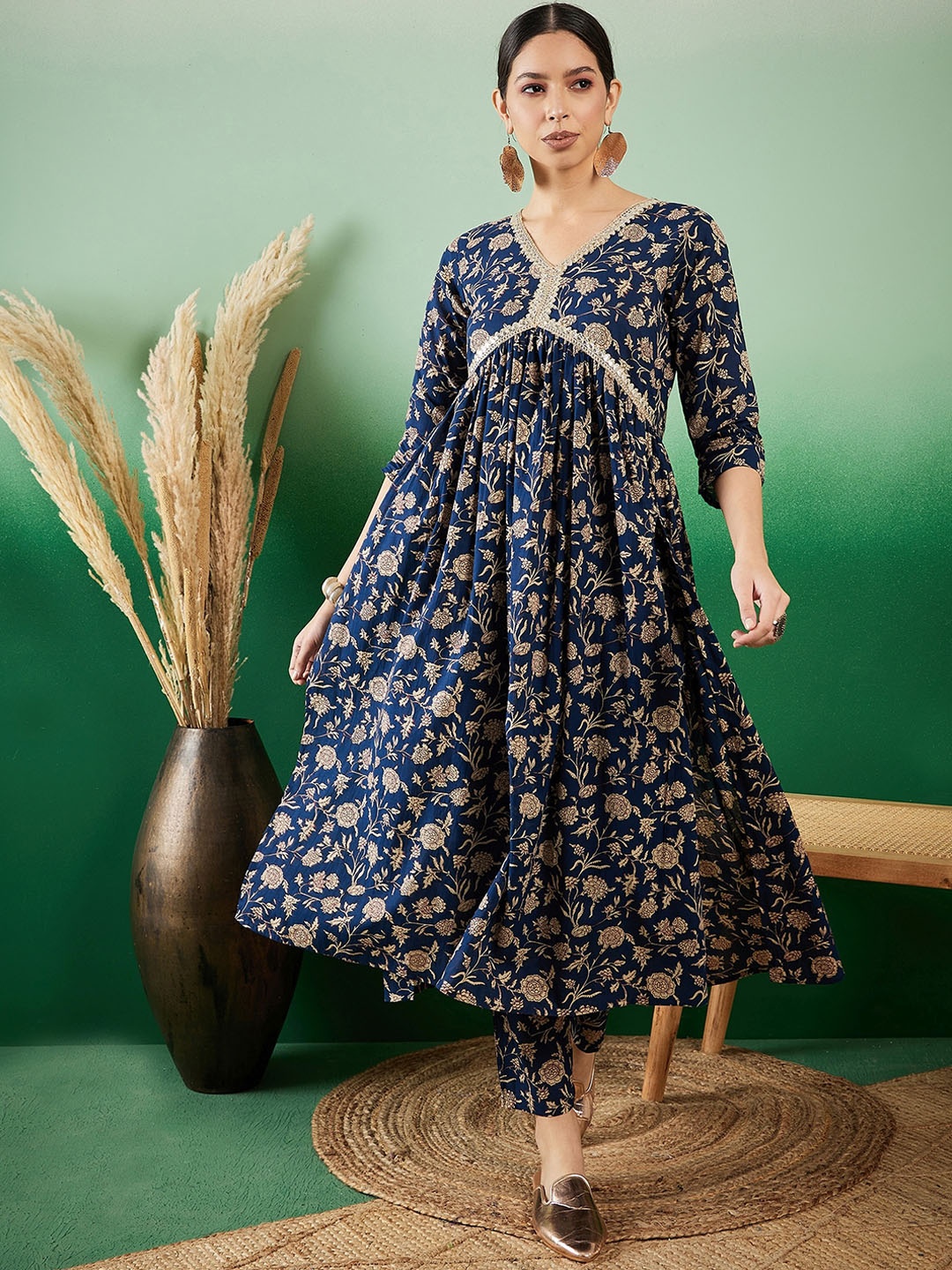 

Sangria Jaal Printed Pure Cotton A-Line Kurta With Trousers Kurta, Navy blue