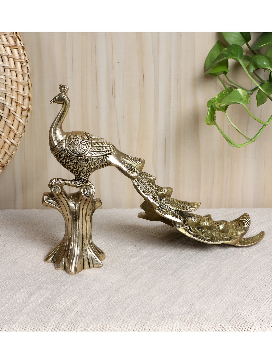 

Two Moustaches Gold Toned Birds And Animals Brass Figurine Small Showpiece