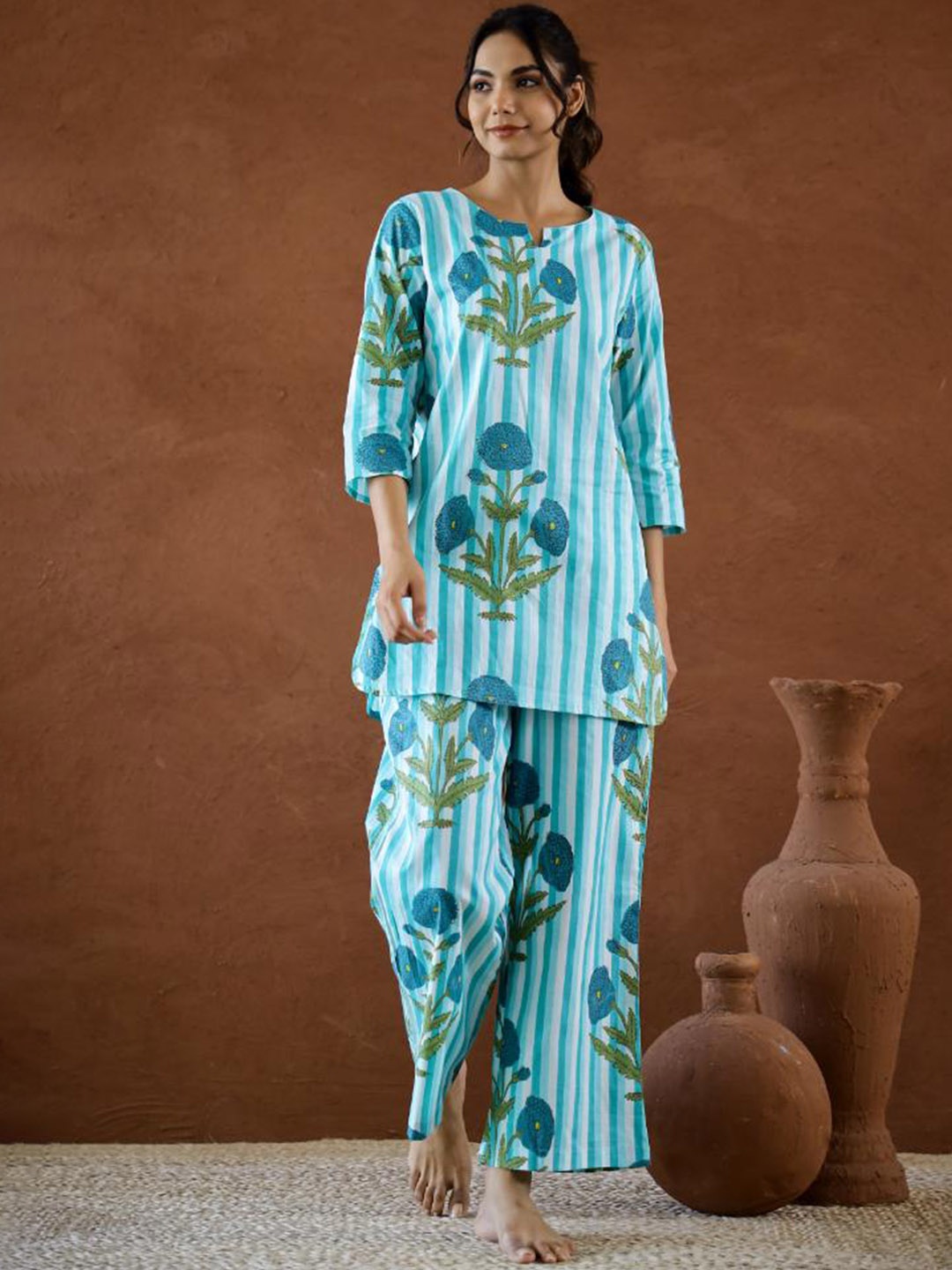 

FLAVIA CREATION Women Printed Night suit, Blue