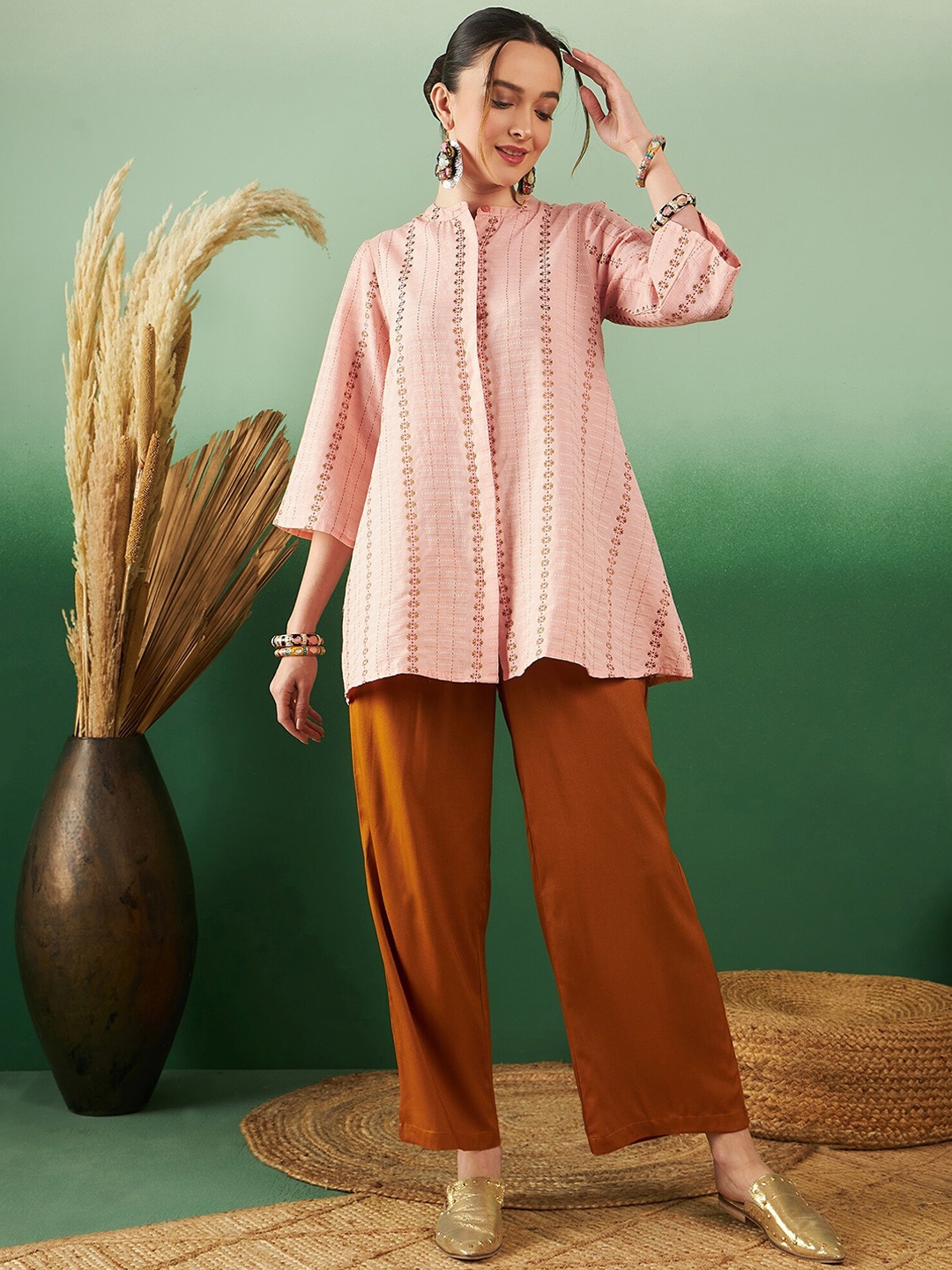 

Sangria Printed Pure Cotton Mandarin Collar Tunic With Palazzos, Peach