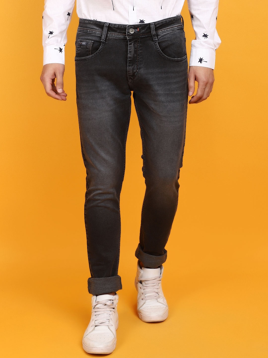 

V-Mart Men Slim Fit Heavy Fade Mid-Rise Knitted Cotton Jeans, Blue