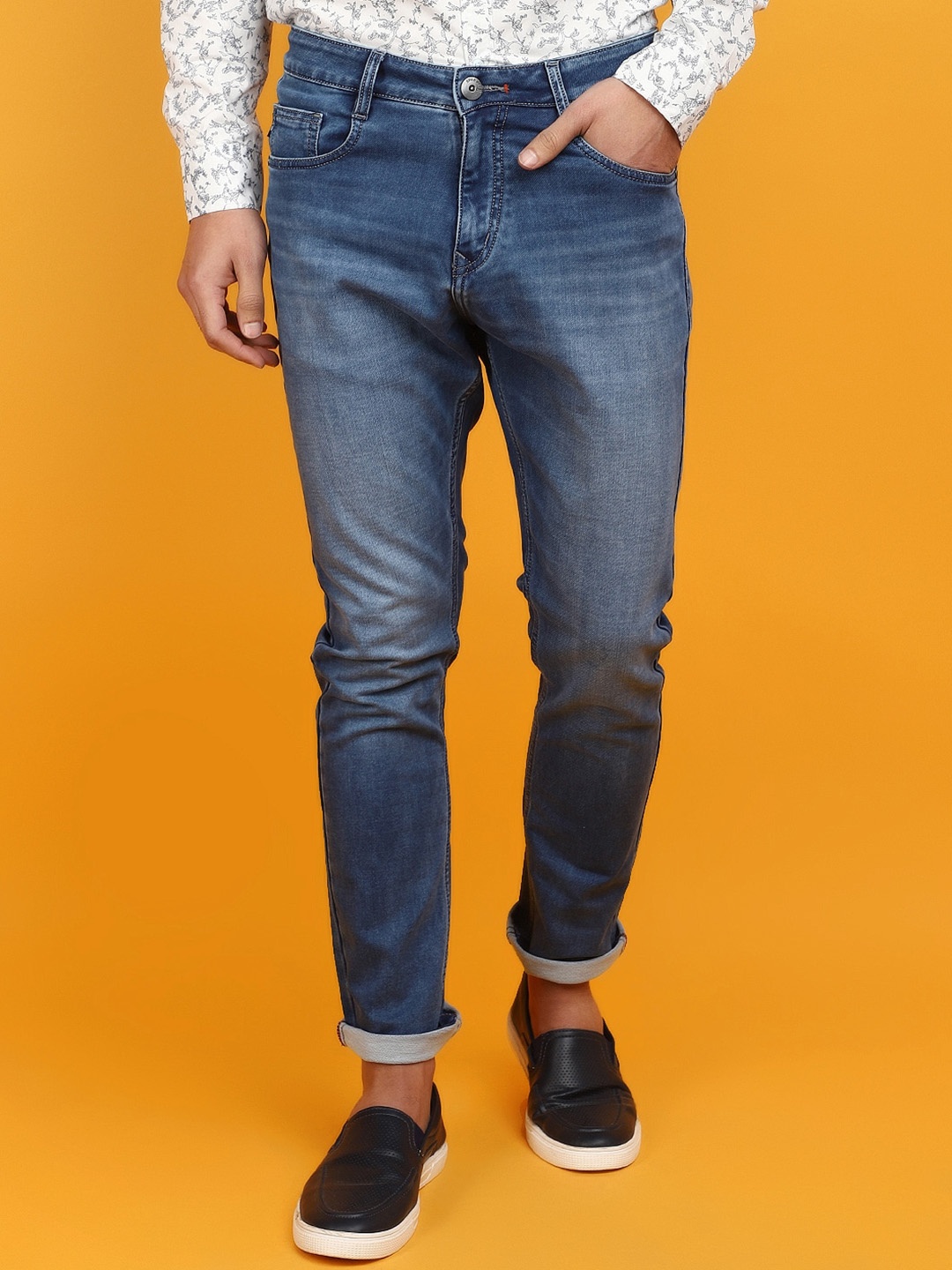 

V-Mart Men Slim Fit Light Fade Cotton Jeans, Blue