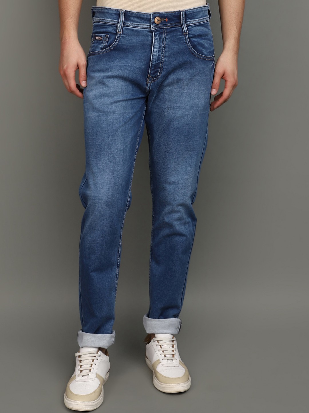 

V-Mart Men Slim Fit Clean Look Light Fade Knitted Cotton Jeans, Blue