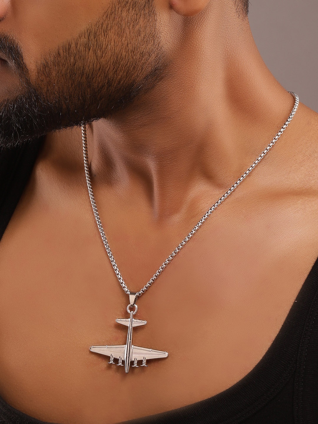 

The Roadster Lifestyle Co. Men Aeroplane Pendant with Chain, Silver