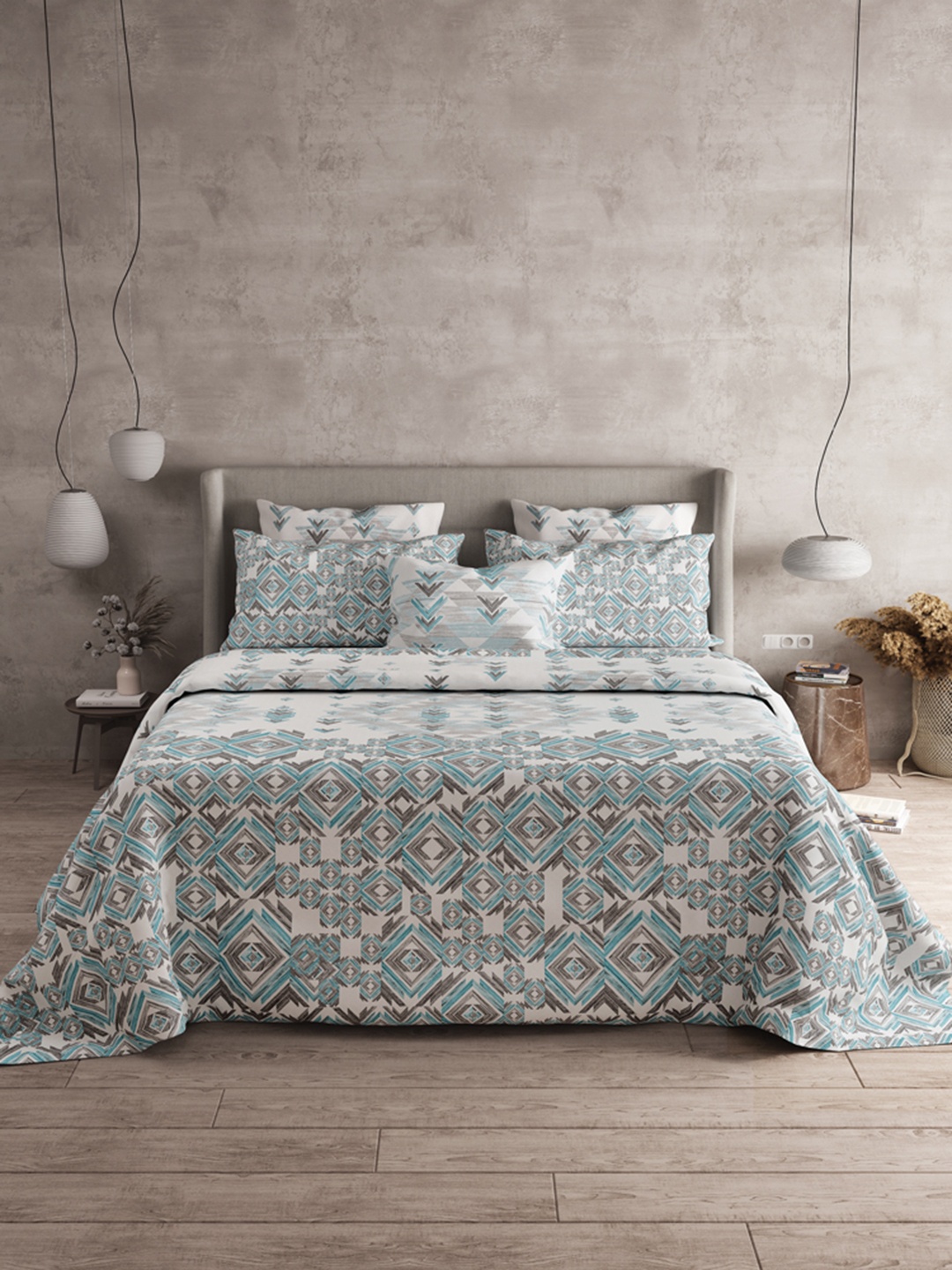 

LABHAM Blue & White Ethnic Motifs 120 TC Cotton King Bedsheet with 2 Pillow Covers